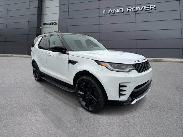 new 2025 Land Rover Discovery car, priced at $80,525