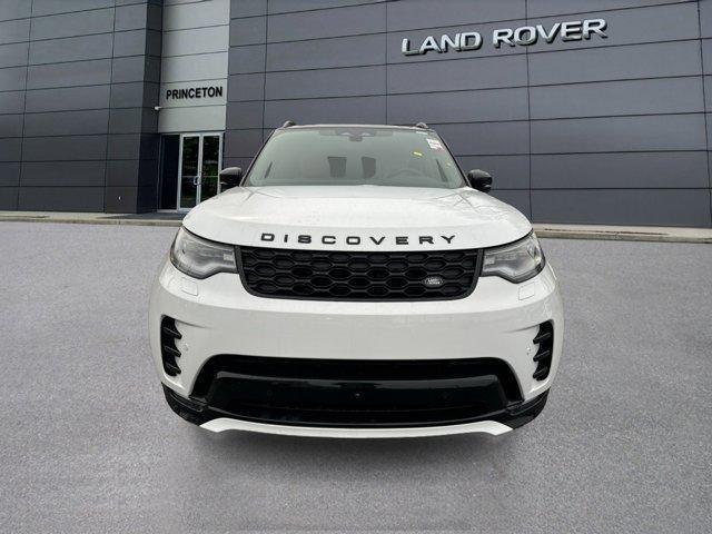 new 2025 Land Rover Discovery car, priced at $80,525