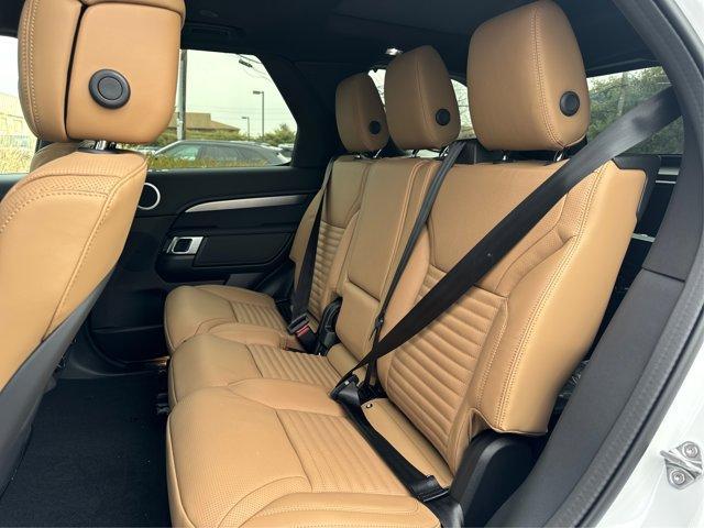 new 2025 Land Rover Discovery car, priced at $80,525