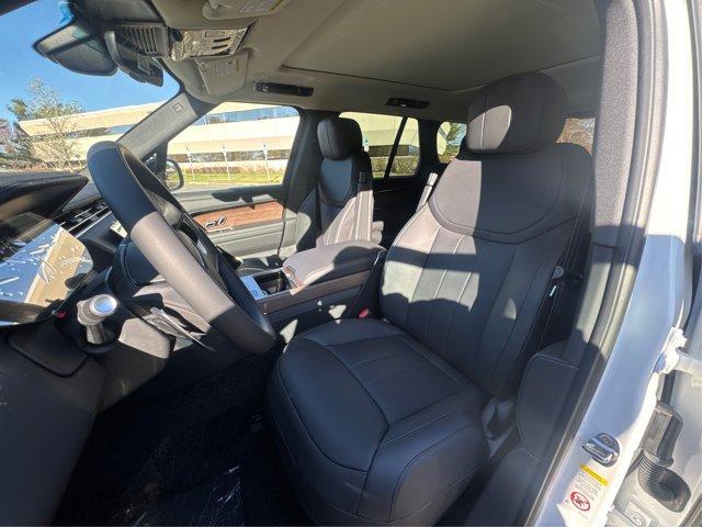 new 2025 Land Rover Range Rover car, priced at $138,165