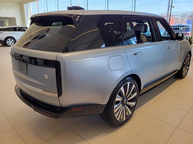 new 2025 Land Rover Range Rover car, priced at $261,630