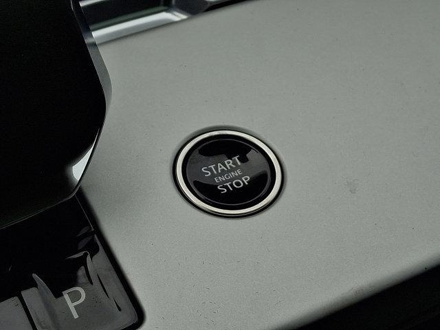 new 2025 Land Rover Range Rover car, priced at $142,105