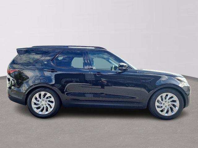 new 2025 Land Rover Discovery car, priced at $65,118