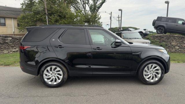 new 2025 Land Rover Discovery car, priced at $65,118