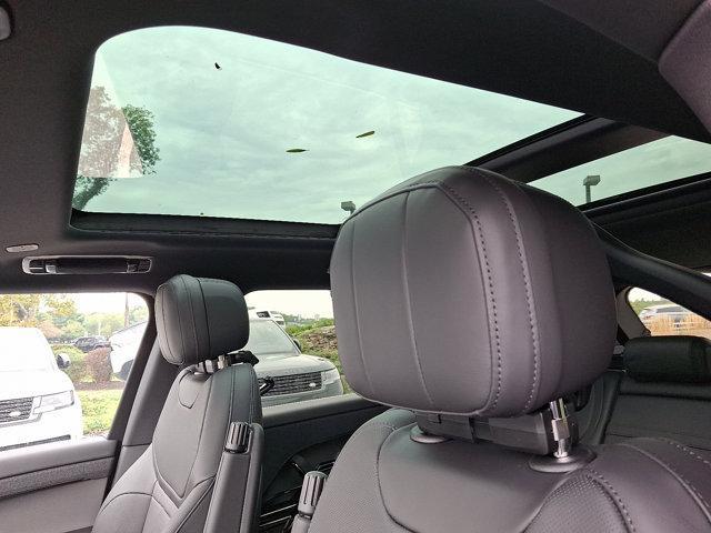 new 2025 Land Rover Range Rover Sport car, priced at $92,220