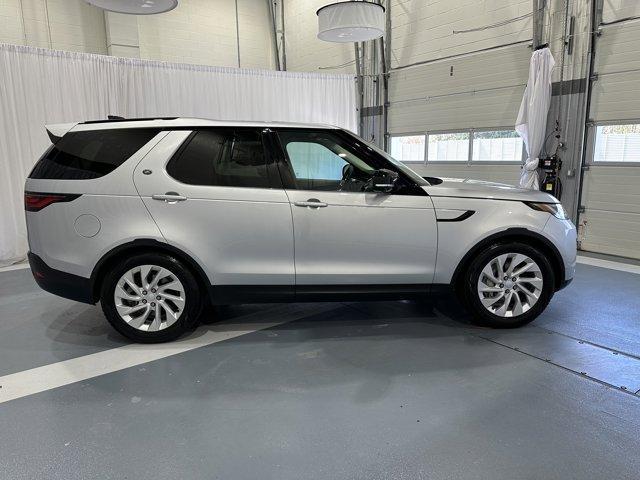 used 2024 Land Rover Discovery car, priced at $55,995