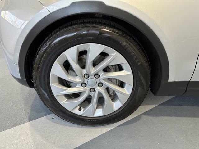 used 2024 Land Rover Discovery car, priced at $55,995