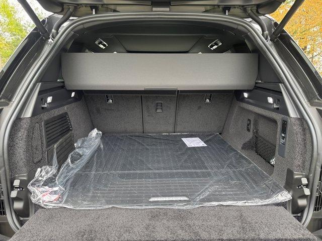 new 2025 Land Rover Range Rover car, priced at $145,650