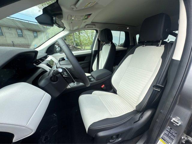new 2025 Land Rover Discovery Sport car, priced at $54,858