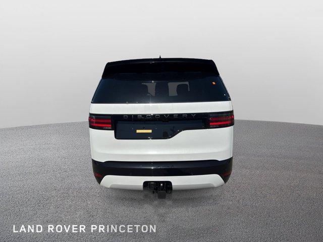 new 2025 Land Rover Discovery car, priced at $75,528