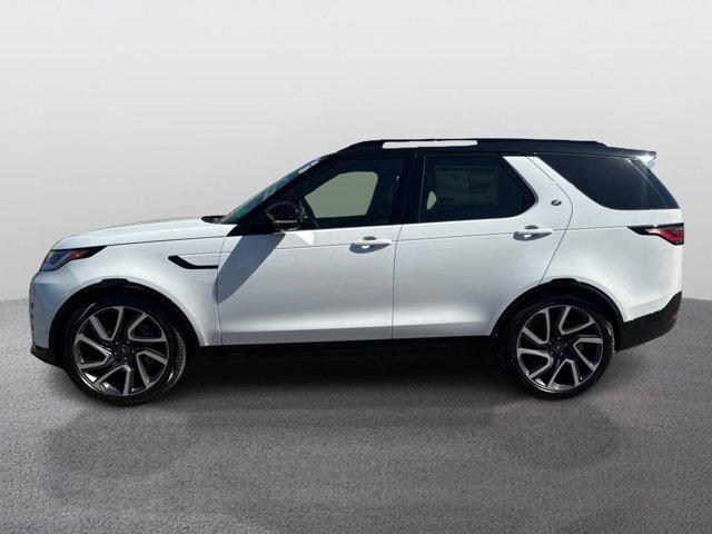 new 2025 Land Rover Discovery car, priced at $75,528