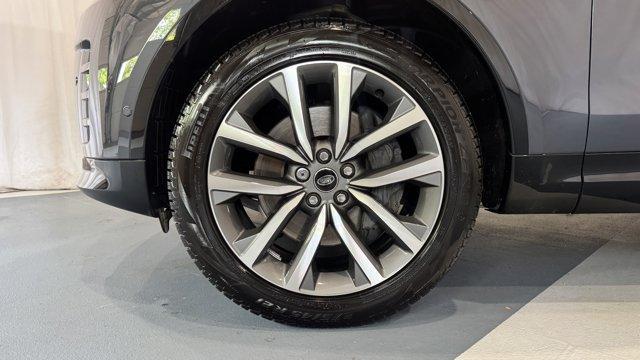 used 2025 Land Rover Discovery car, priced at $66,995