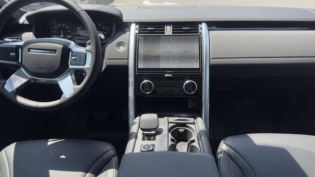new 2025 Land Rover Discovery car, priced at $66,118