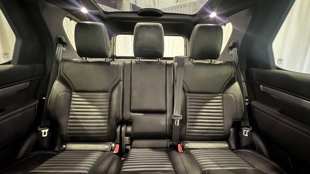 used 2024 Land Rover Discovery car, priced at $61,995