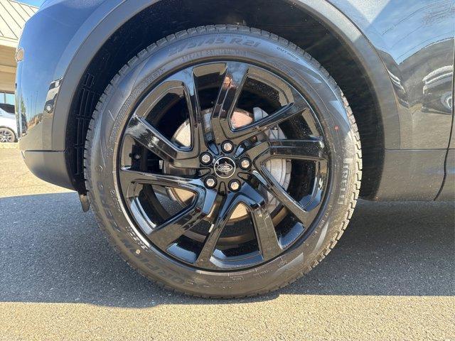 new 2025 Land Rover Discovery car, priced at $70,593