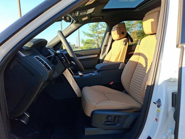 new 2025 Land Rover Discovery car, priced at $77,068