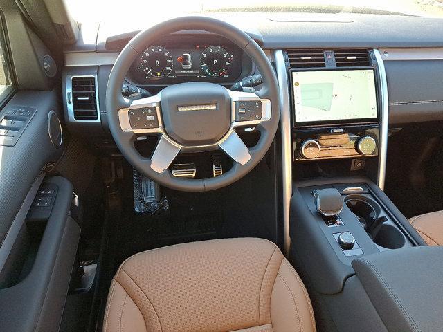 new 2025 Land Rover Discovery car, priced at $77,068