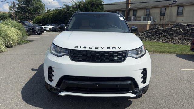 new 2025 Land Rover Discovery car, priced at $77,068