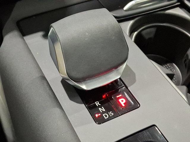 used 2025 Land Rover Discovery car, priced at $56,995