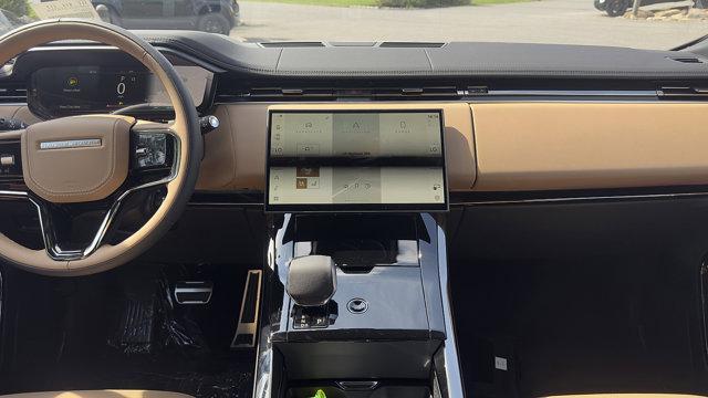 new 2025 Land Rover Range Rover Sport car, priced at $119,405