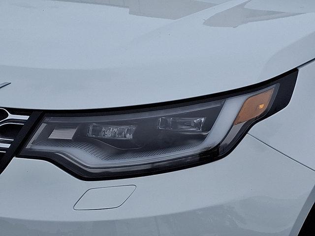 new 2025 Land Rover Discovery car, priced at $64,393