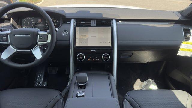 new 2025 Land Rover Discovery car, priced at $64,393