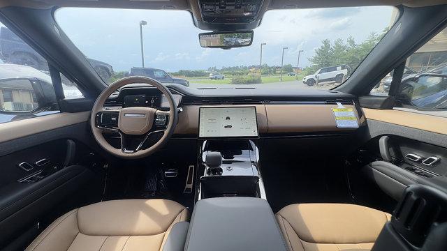 new 2025 Land Rover Range Rover Sport car, priced at $131,395