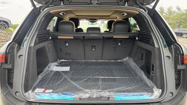 new 2025 Land Rover Range Rover Sport car, priced at $113,245