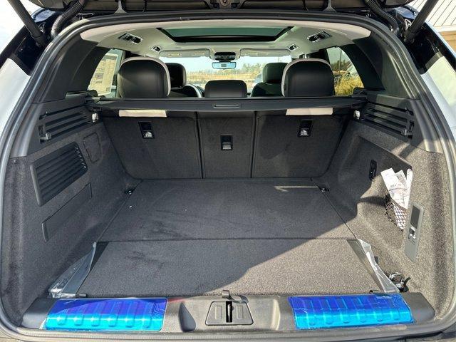 new 2025 Land Rover Range Rover Sport car, priced at $104,010