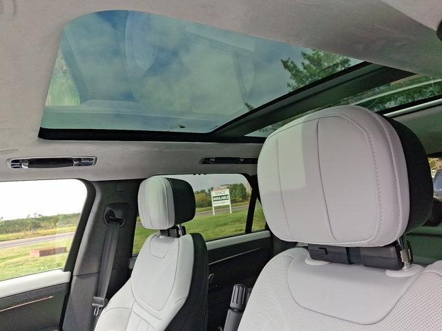 new 2025 Land Rover Range Rover Sport car, priced at $140,925