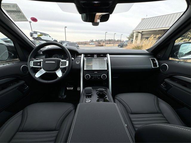 new 2025 Land Rover Discovery car, priced at $80,053