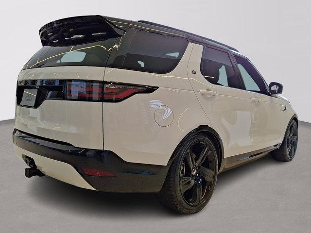 new 2025 Land Rover Discovery car, priced at $80,053