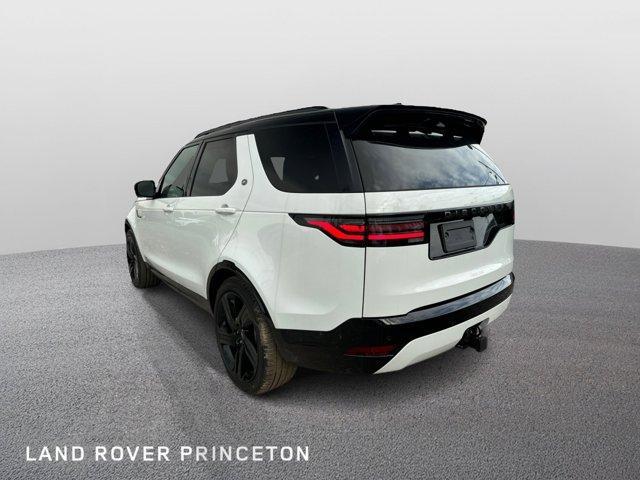 new 2025 Land Rover Discovery car, priced at $80,053