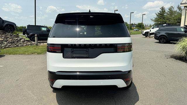 new 2025 Land Rover Discovery car, priced at $75,218