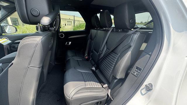 new 2025 Land Rover Discovery car, priced at $75,218
