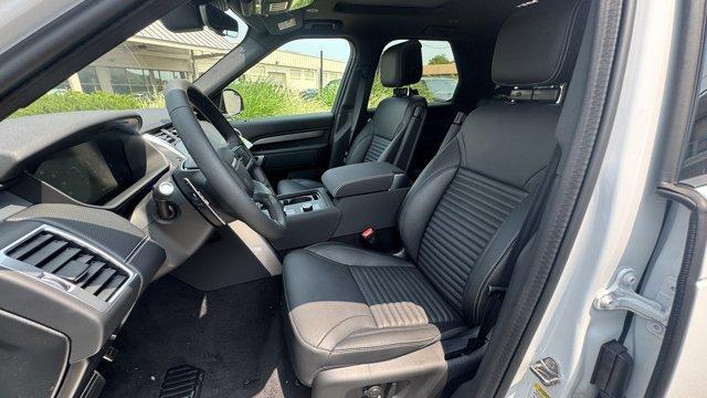 new 2025 Land Rover Discovery car, priced at $75,218