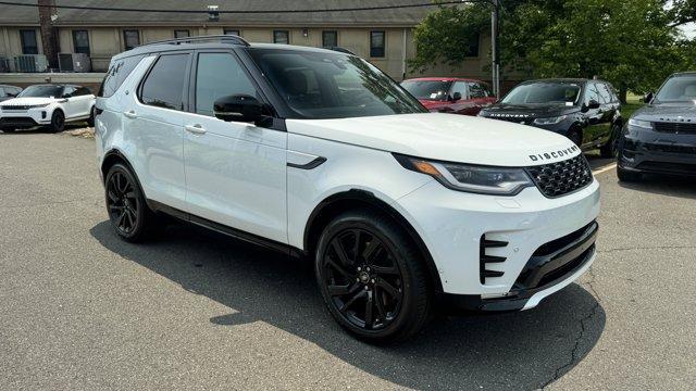 new 2025 Land Rover Discovery car, priced at $75,218