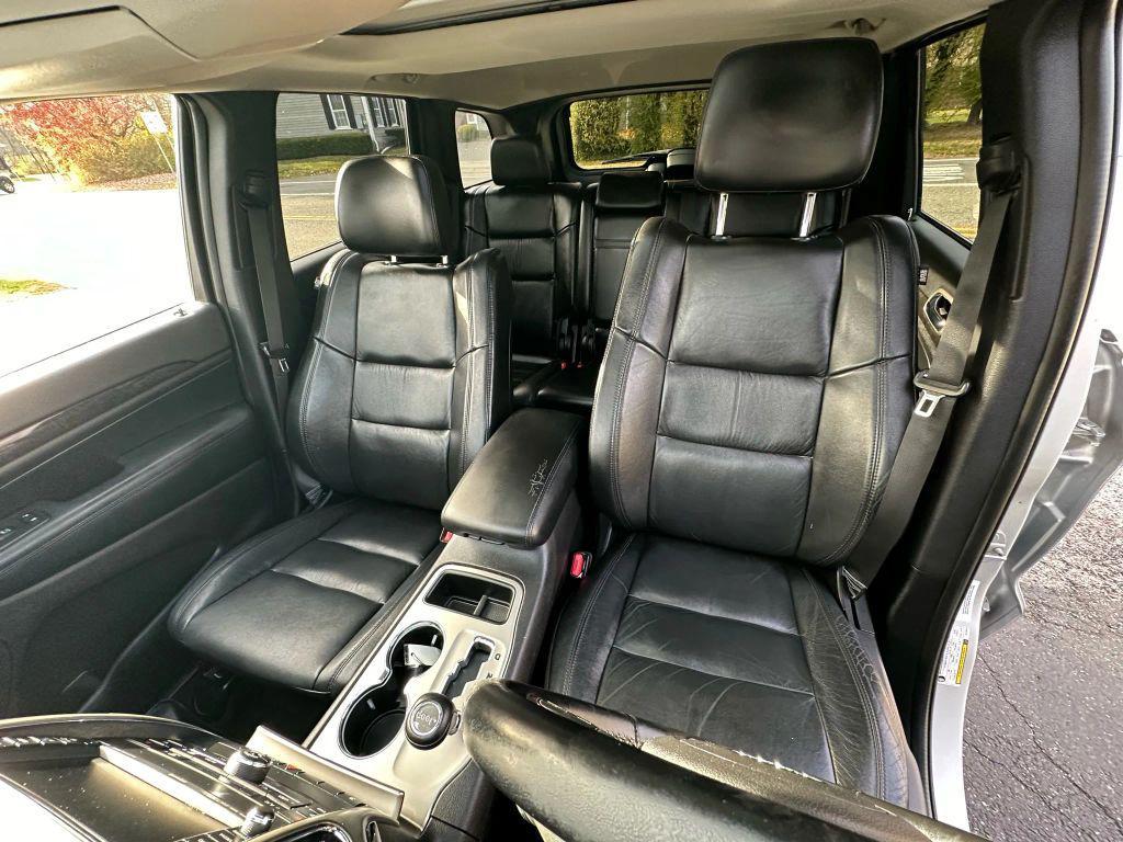 used 2011 Jeep Grand Cherokee car, priced at $7,990