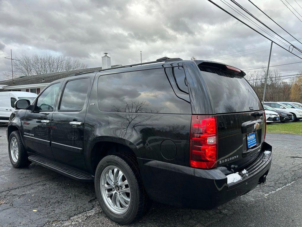 used 2008 Chevrolet Suburban car, priced at $11,990