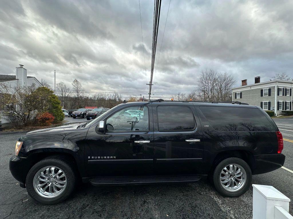 used 2008 Chevrolet Suburban car, priced at $11,990