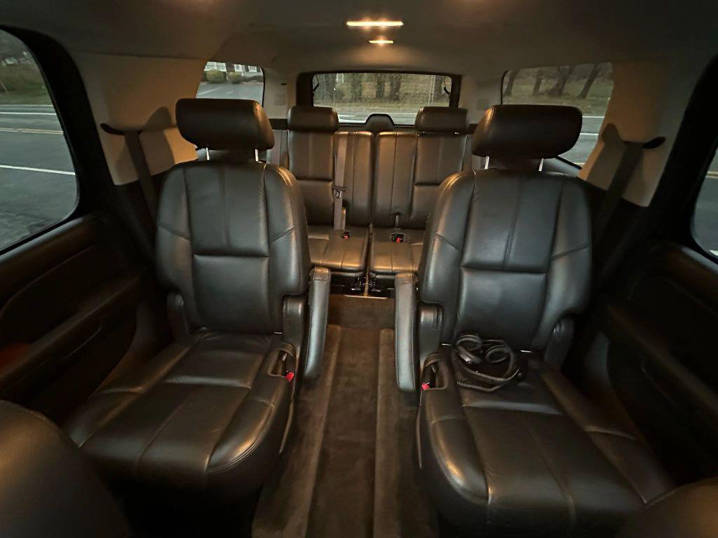 used 2008 Chevrolet Suburban car, priced at $11,990