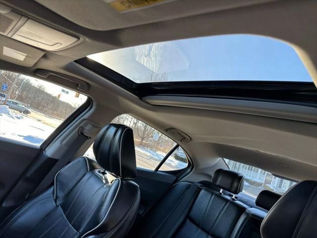 used 2018 Acura TLX car