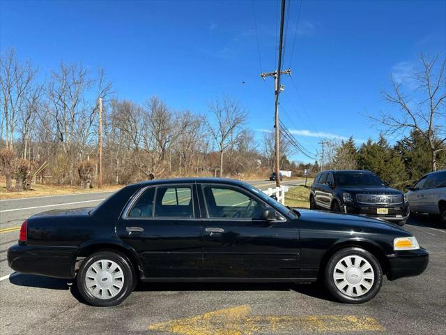 used 2007 Ford Crown Victoria car, priced at $5,990