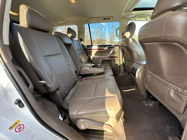 used 2019 Lexus GX 460 car, priced at $36,990