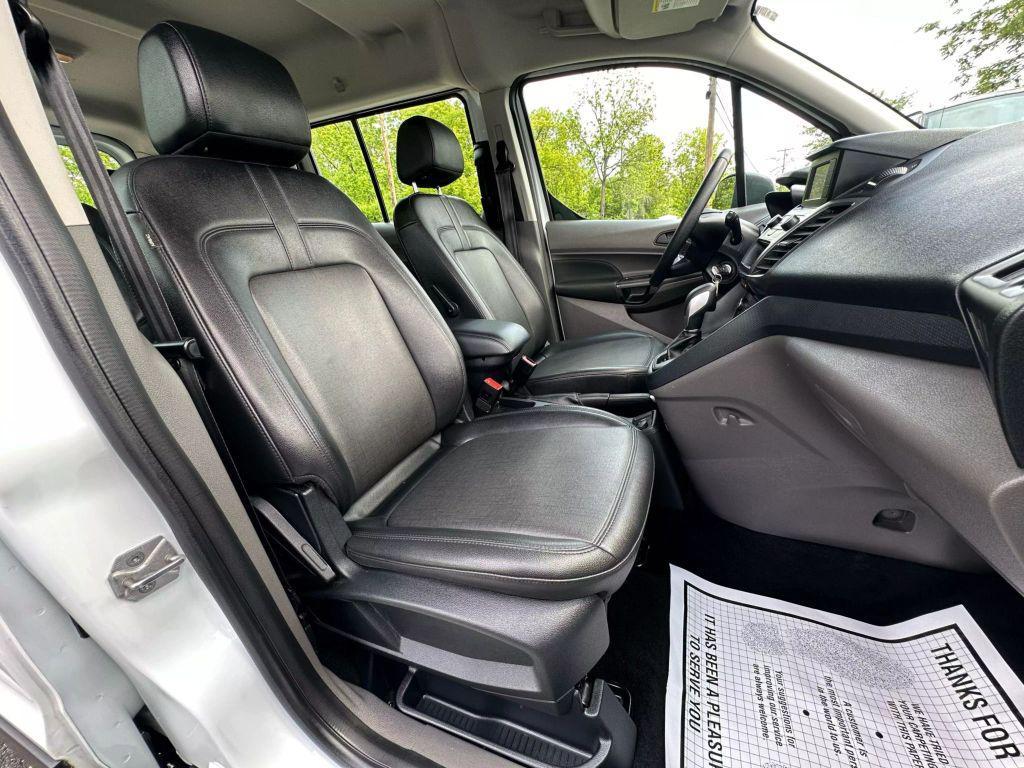 used 2022 Ford Transit Connect car, priced at $24,990