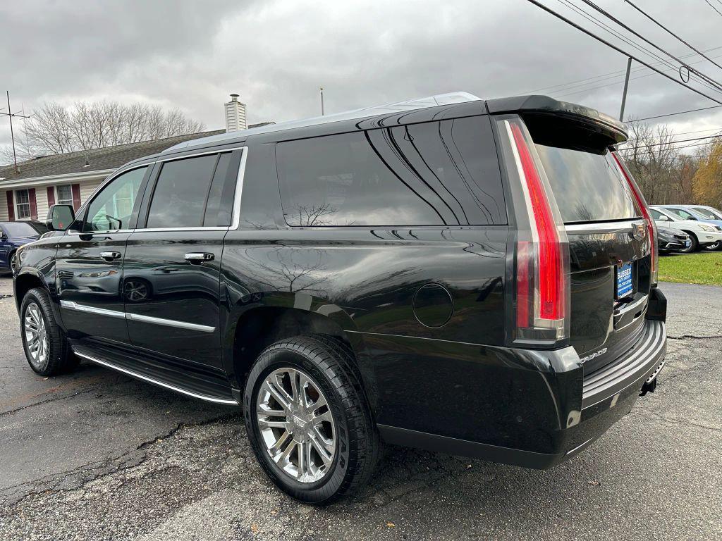 used 2018 Cadillac Escalade ESV car, priced at $14,990