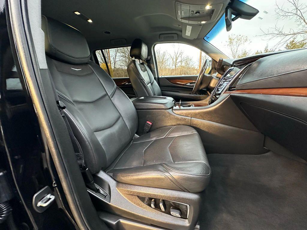 used 2018 Cadillac Escalade ESV car, priced at $14,990