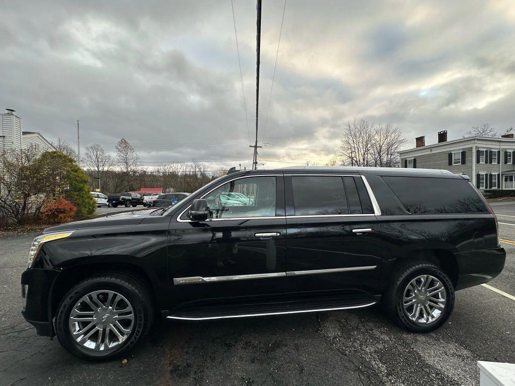 used 2018 Cadillac Escalade ESV car, priced at $14,990