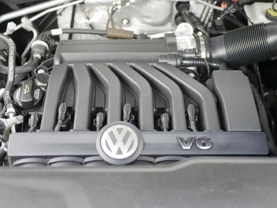 used 2021 Volkswagen Atlas car, priced at $30,896