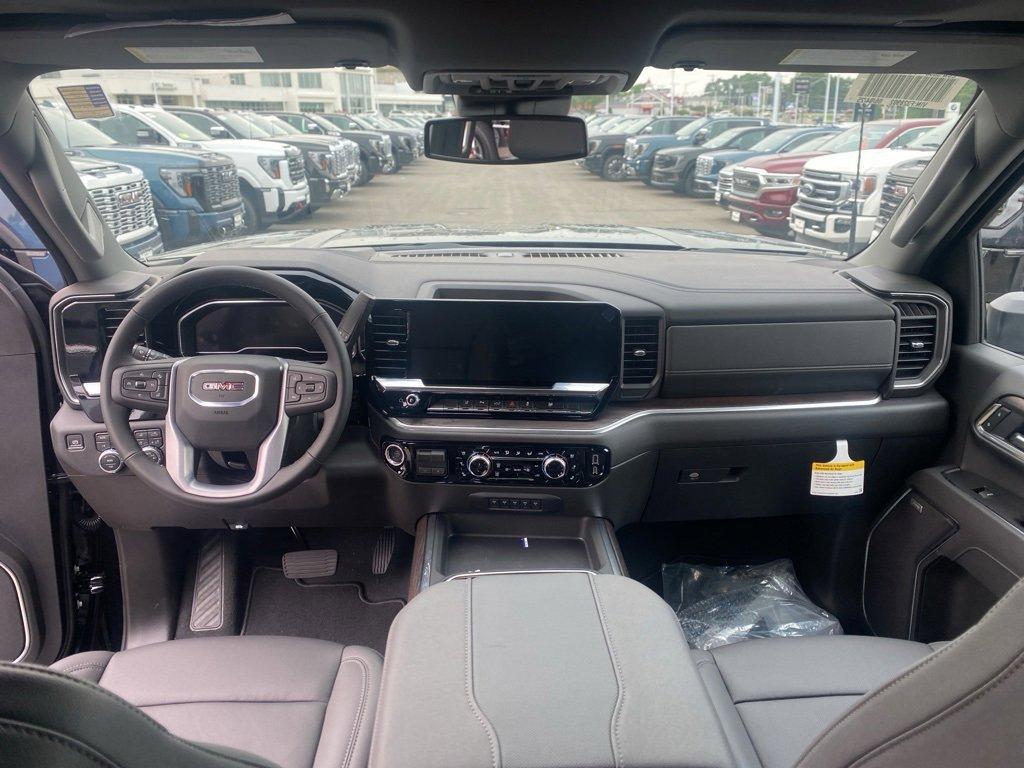 new 2025 GMC Sierra 2500 car, priced at $71,375